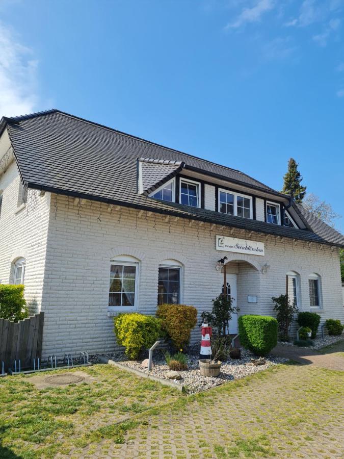 Pension Seeschloesschen Rathenow Exterior foto